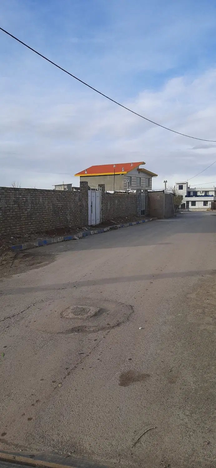 چهار دیواری نقلی روستایی ۴ کیلومتری مینودر