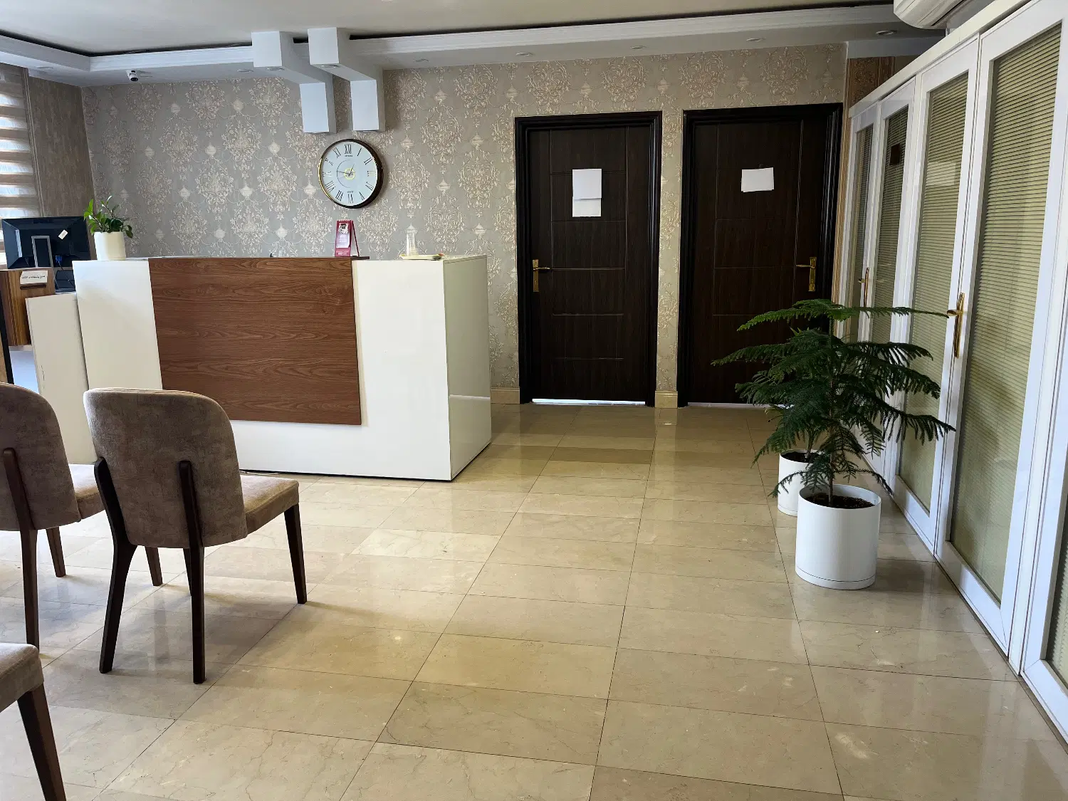 رهن  مطب شیک و مجهز در شیفت صبح