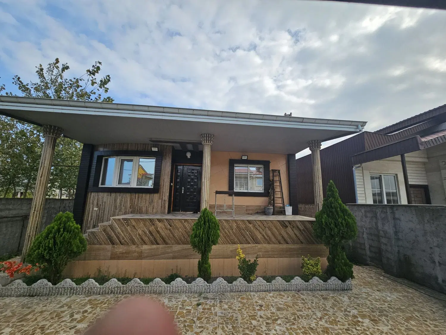 ملک کلنگی ۷۲متری جنوبی
