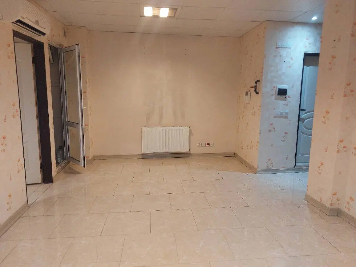 واحد اداری ۵۰ متری شیک خیابان مخابرات
