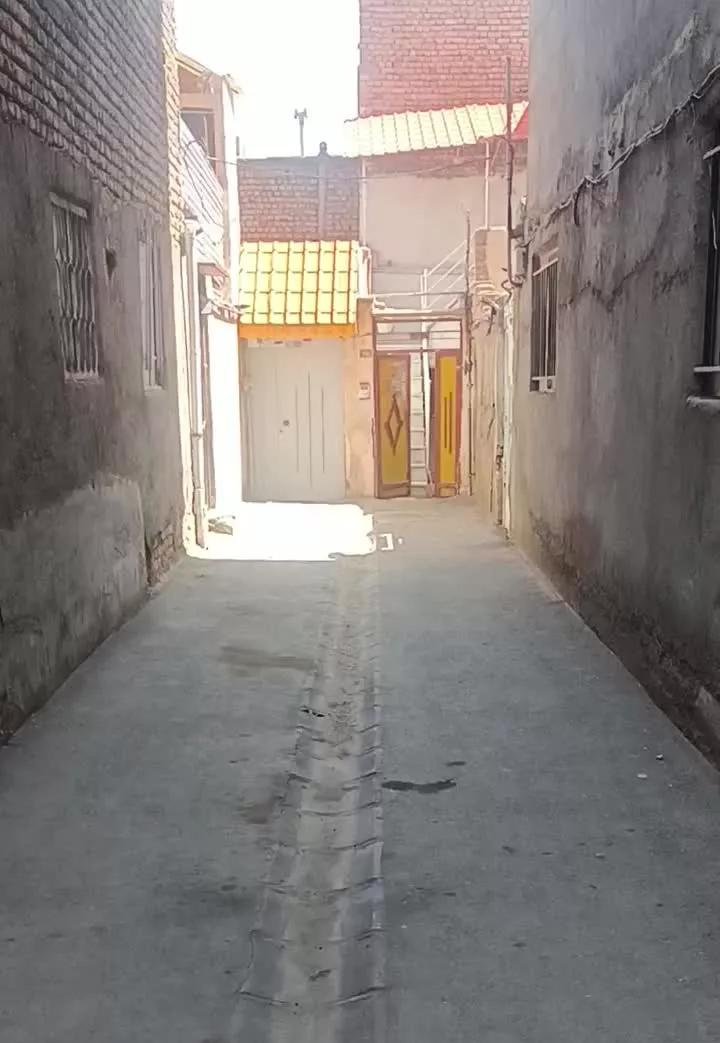 طبقه همکف از یک خانه دوطبقه