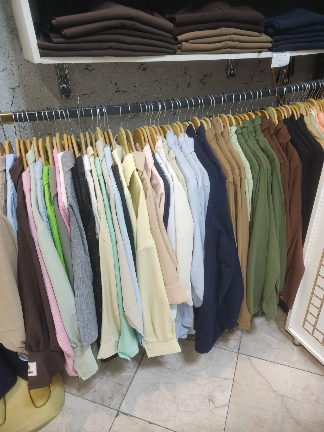 اجاره. مغازه بازار فردوسی 2 همکف بالا مردانه