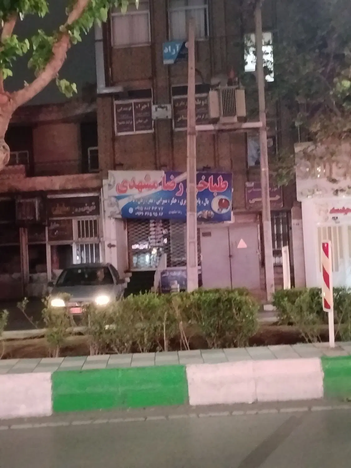 100مترمغازه _ تجاری دائم _حاشیه دستغیب
