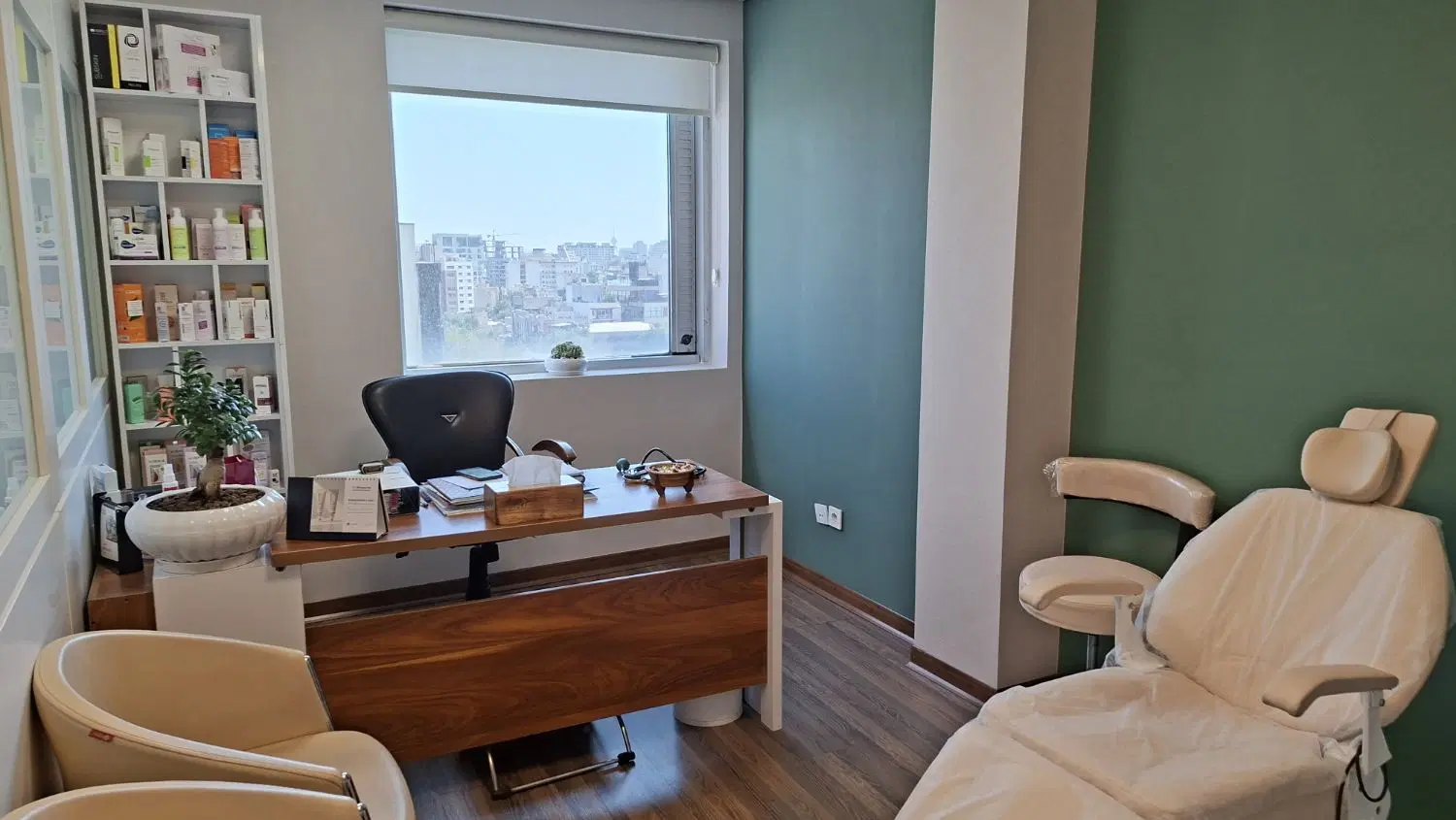 اجاره اتاق در مطب پوست