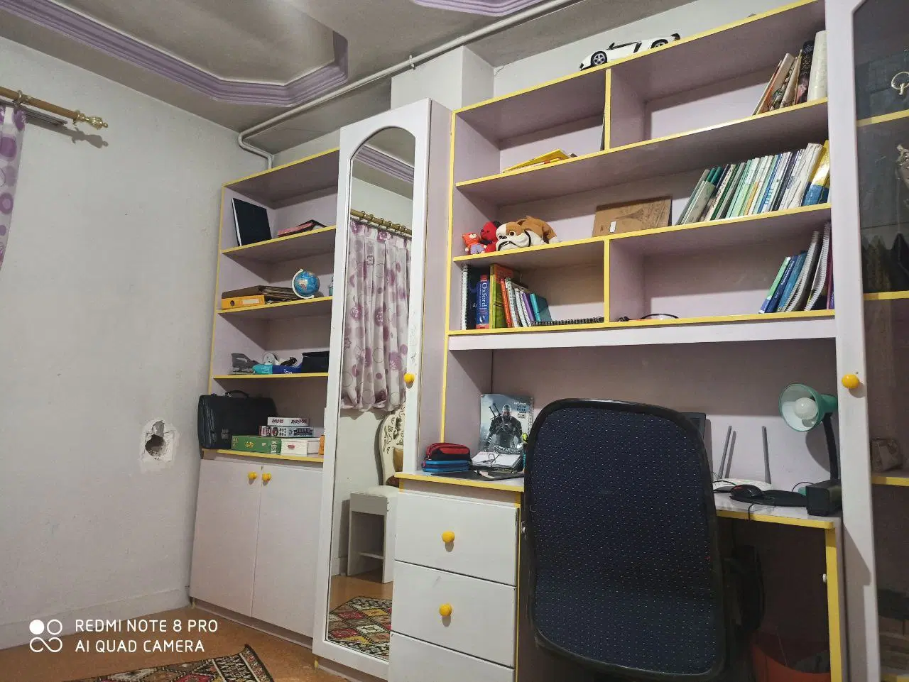 واحد ۱۰۰ متری پشت مجتمع کردستان (مجتمع ژینو)
