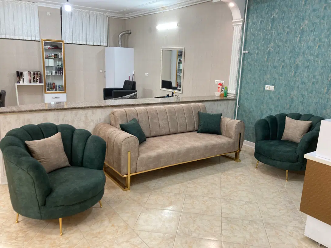 اجاره اتاق و میز ناخن وتخت مژه در سالن زیبایی