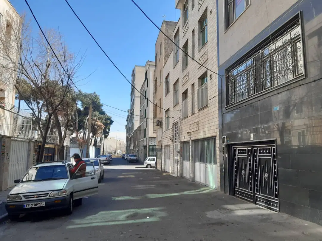 آپارتمان دکتر هوشیار حوالی دانشگاه شریف