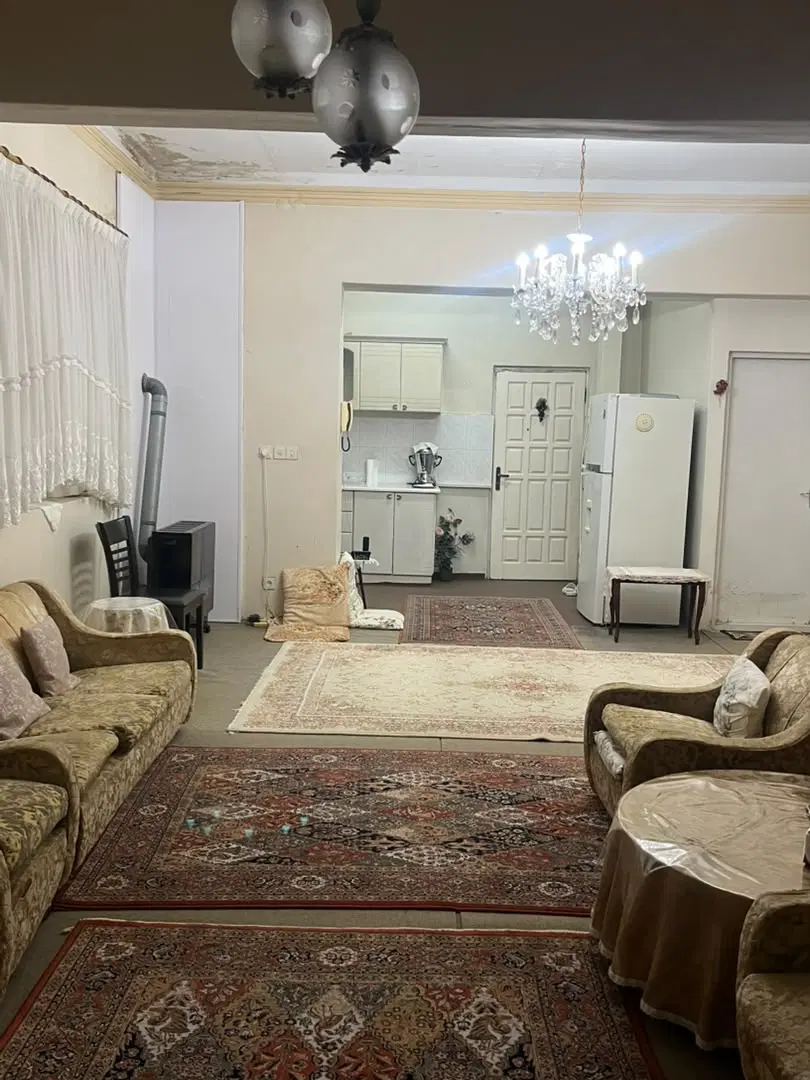 رهن و اجاره واحد تجاری.