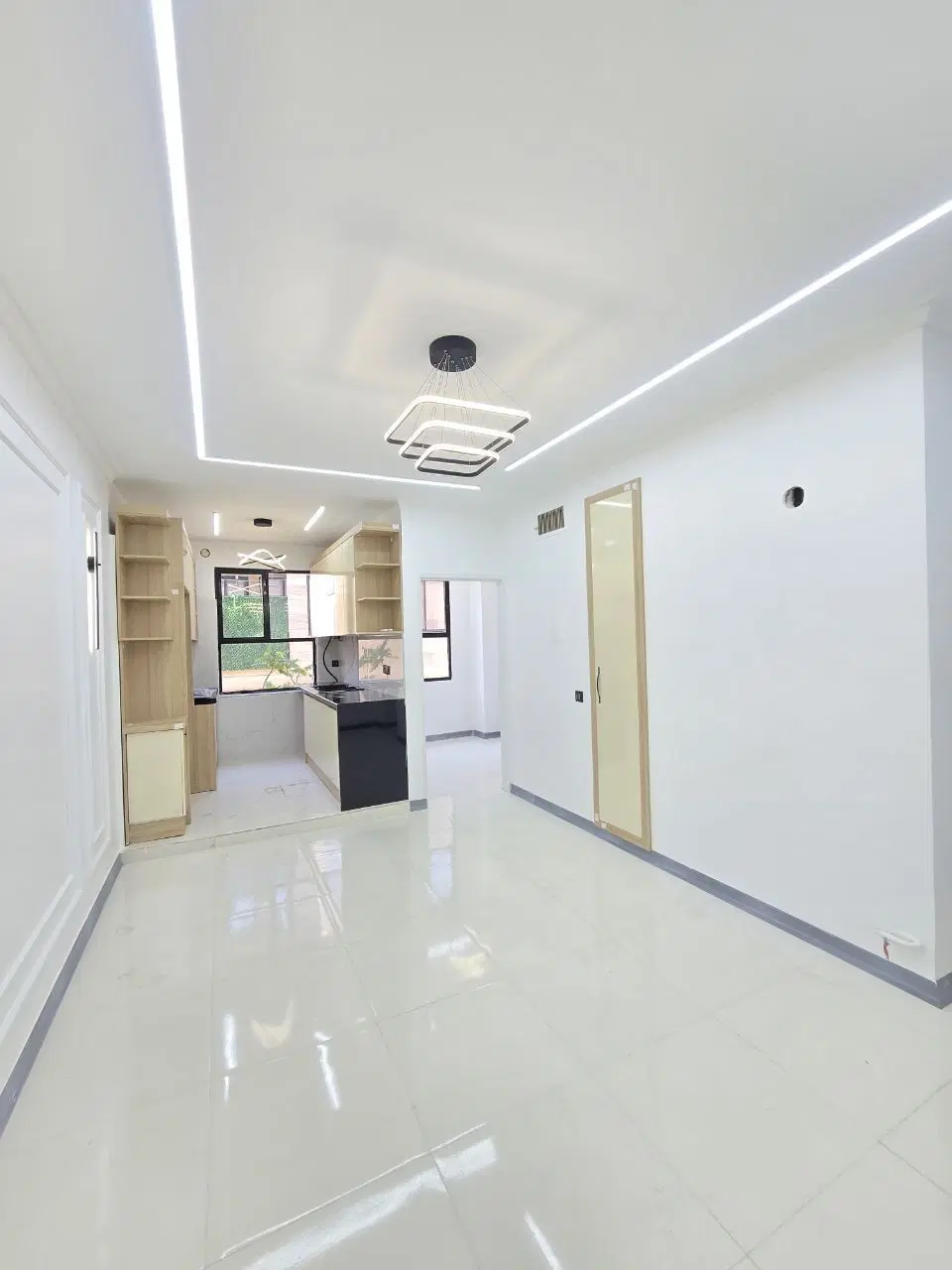 ۶۴ متری* شهریار * تک واحدی*پارکینگ سندی*فروش فوری