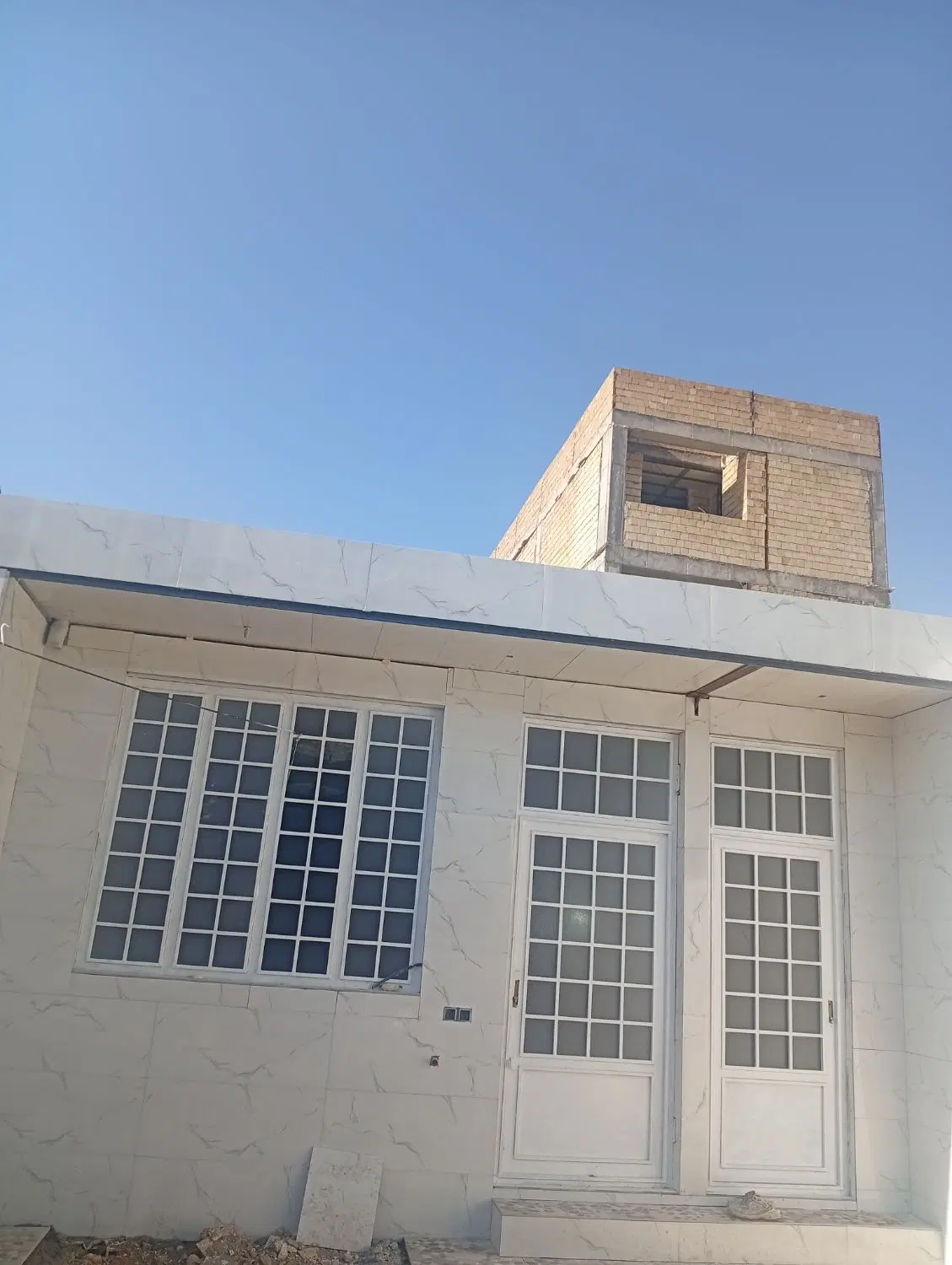 یه خونه در پاگر قطعه پنجم به خیابان اصلی جنوبی