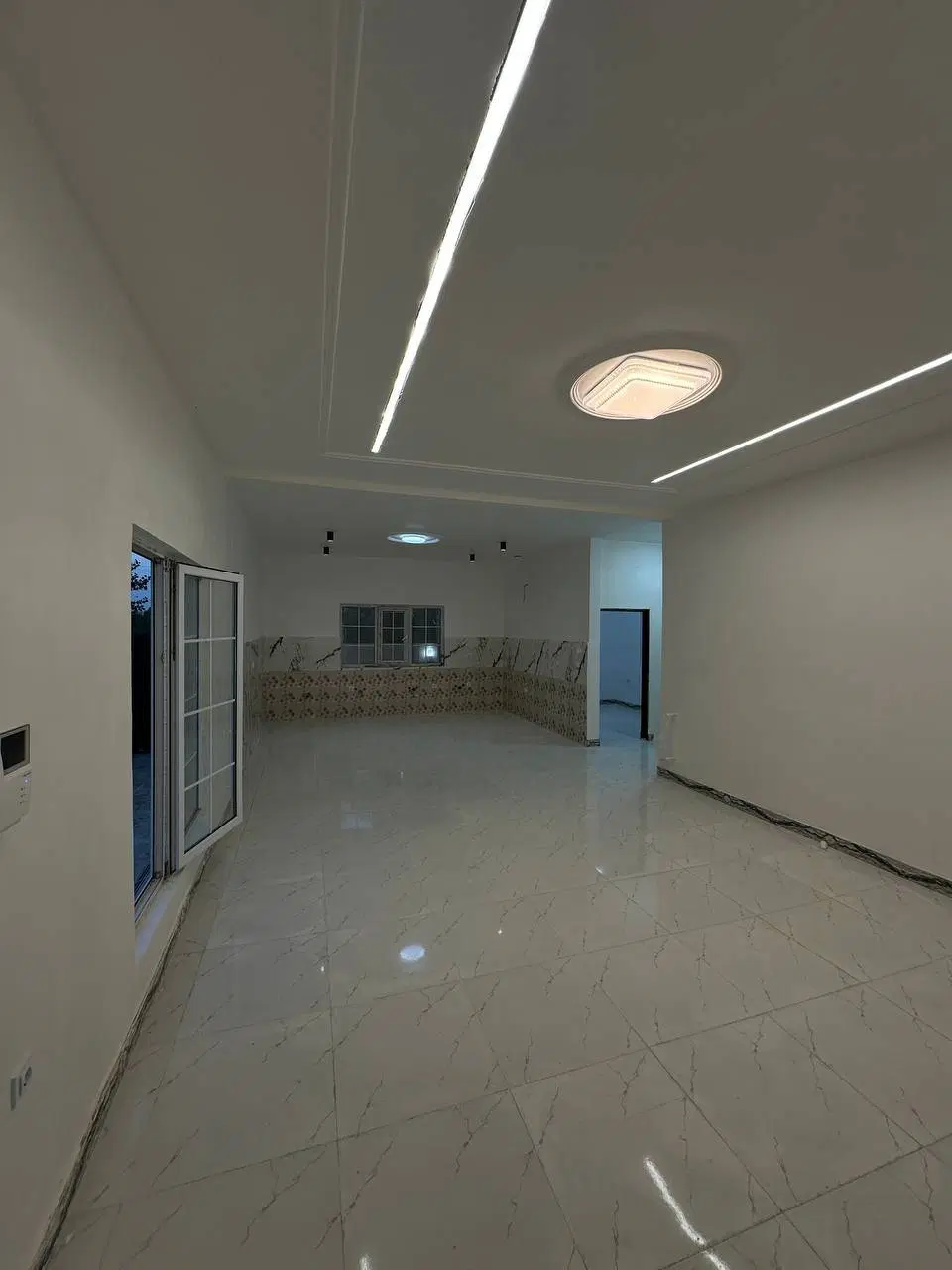 خانه ویلایی  ۲۲۰ متری صفر کلید نخورده