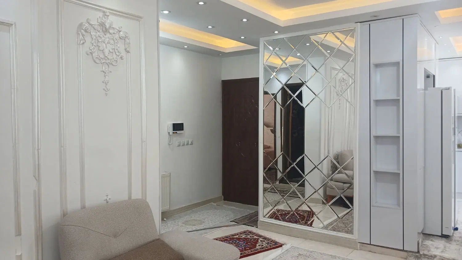 واحد شیک وفول درقاسمیه ۹۱ متر