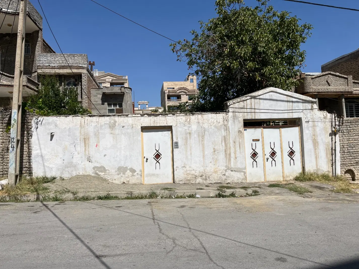 منزل مسکونی ۲۷۵ مترمربع در شهرک دانشگاه