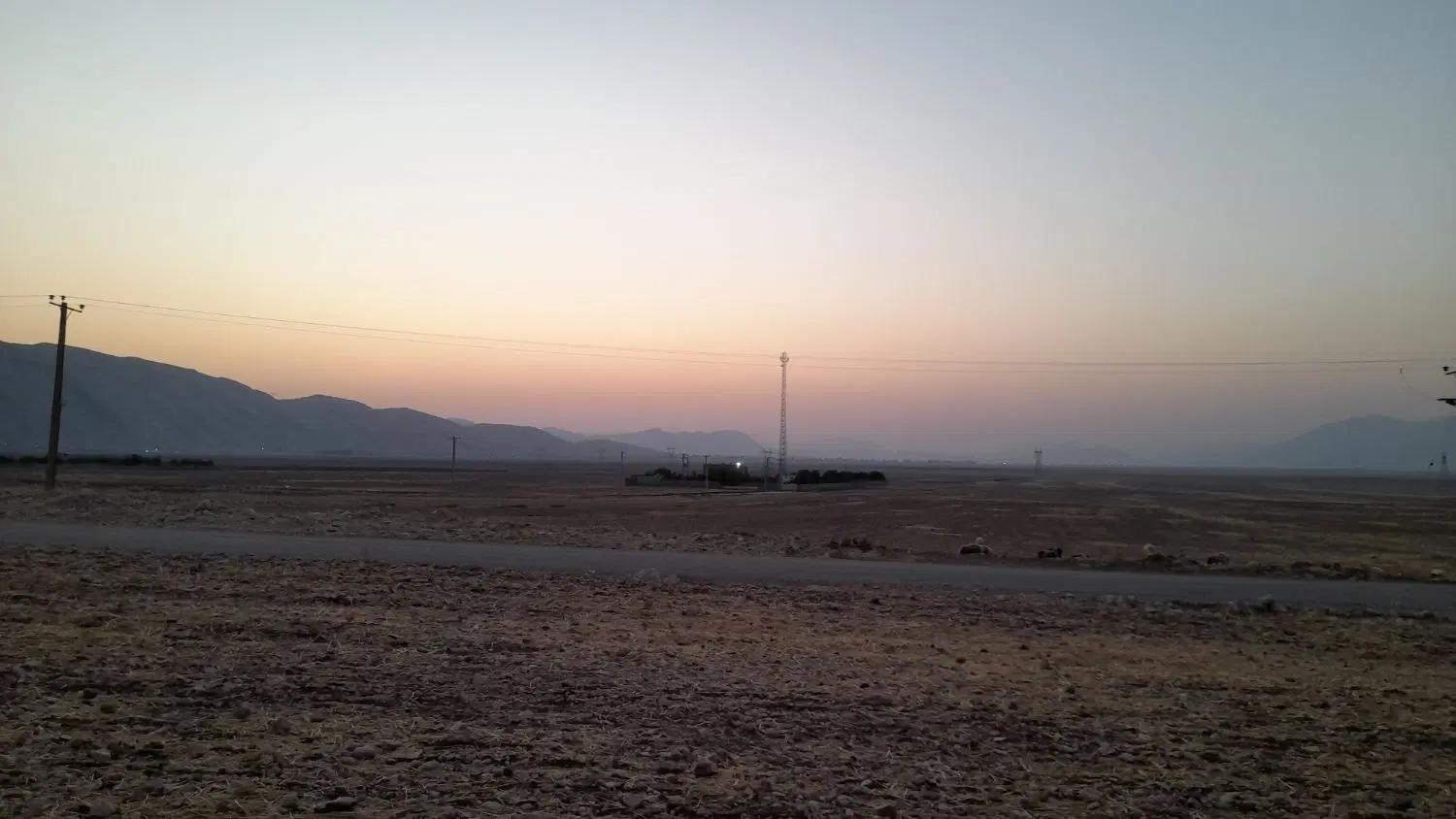 ۶هزار متر زمین کشاورزی