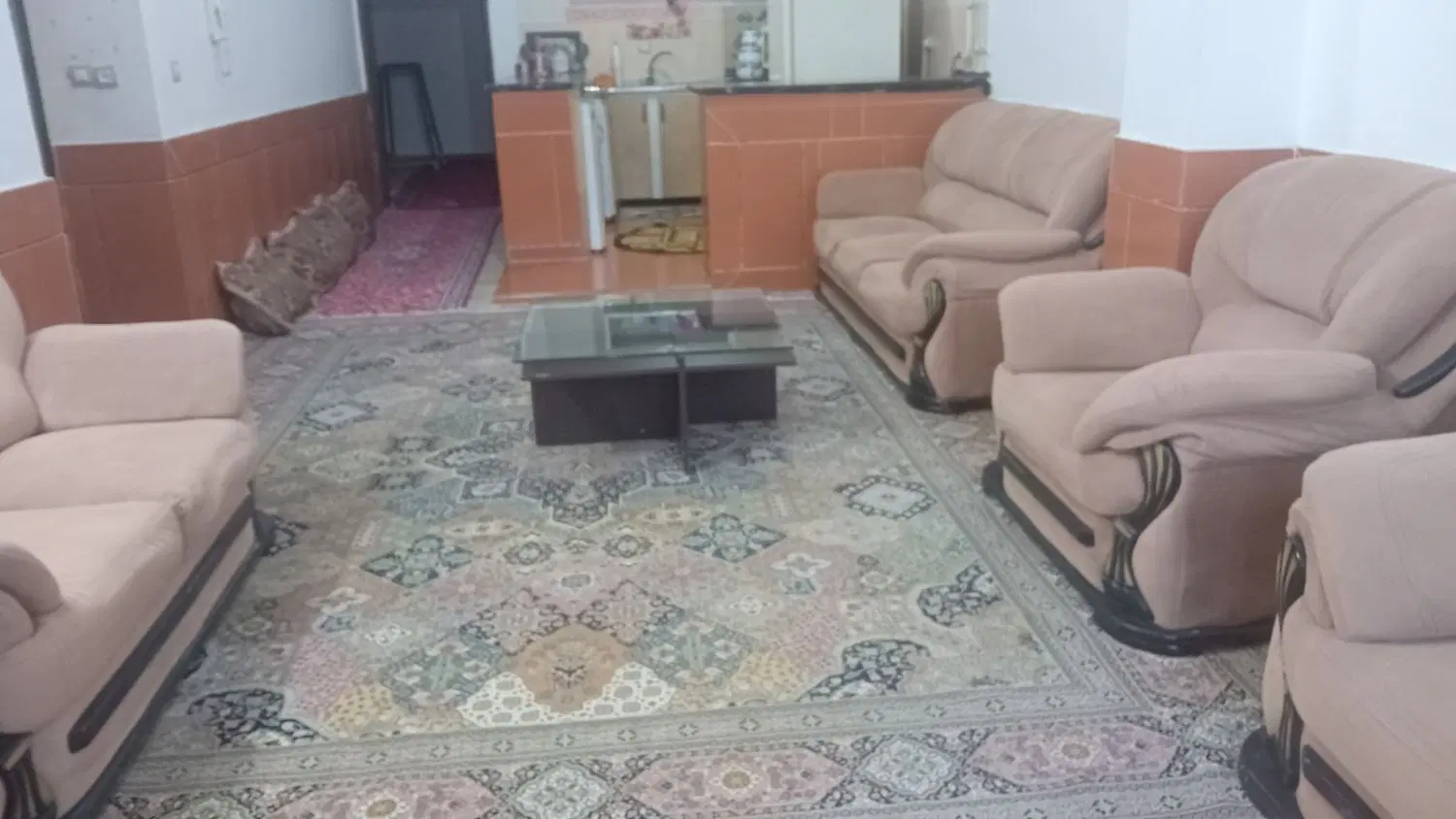 اجاره سویت حیاط دار و مستقل