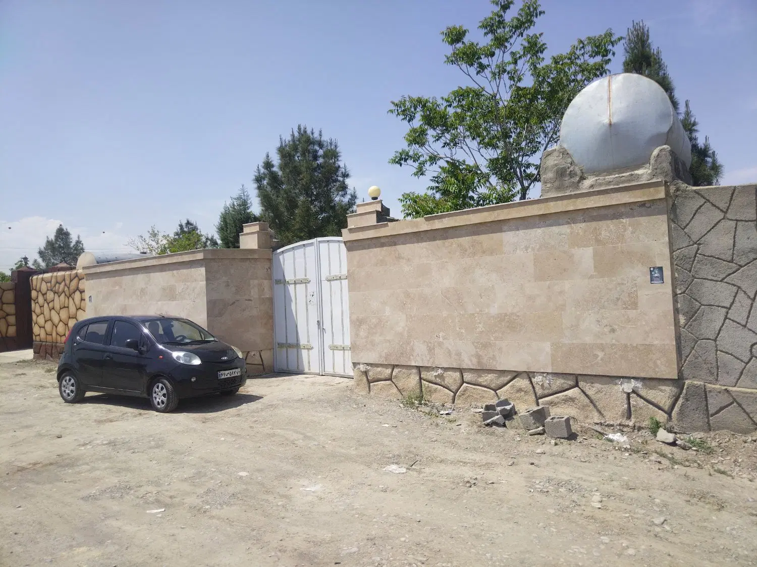 510متر دانش آموز با پروانه