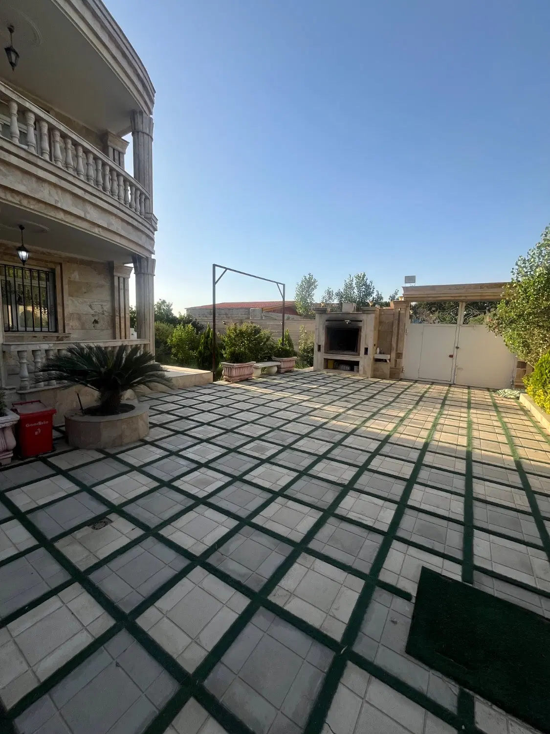 کد 311. باغ ویلا