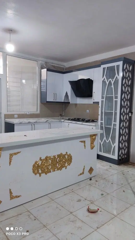 واحد۷۵متری روبه روفروشگاه بابابزرگ