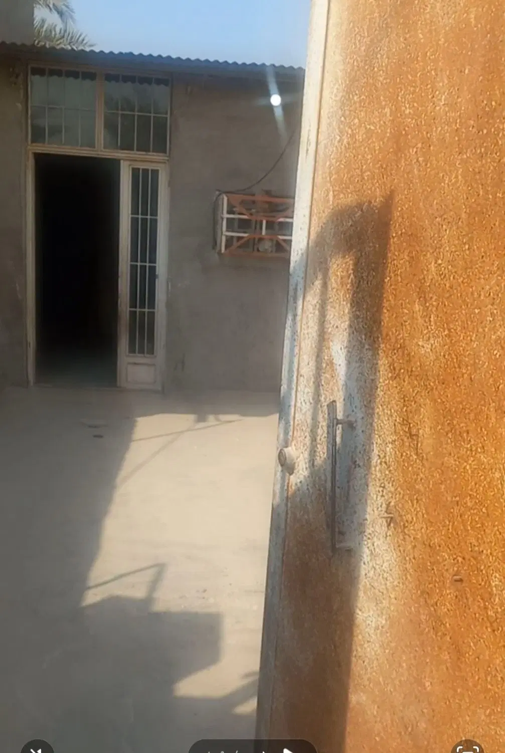 خانه  قدیمی  واسه کرایه دارم