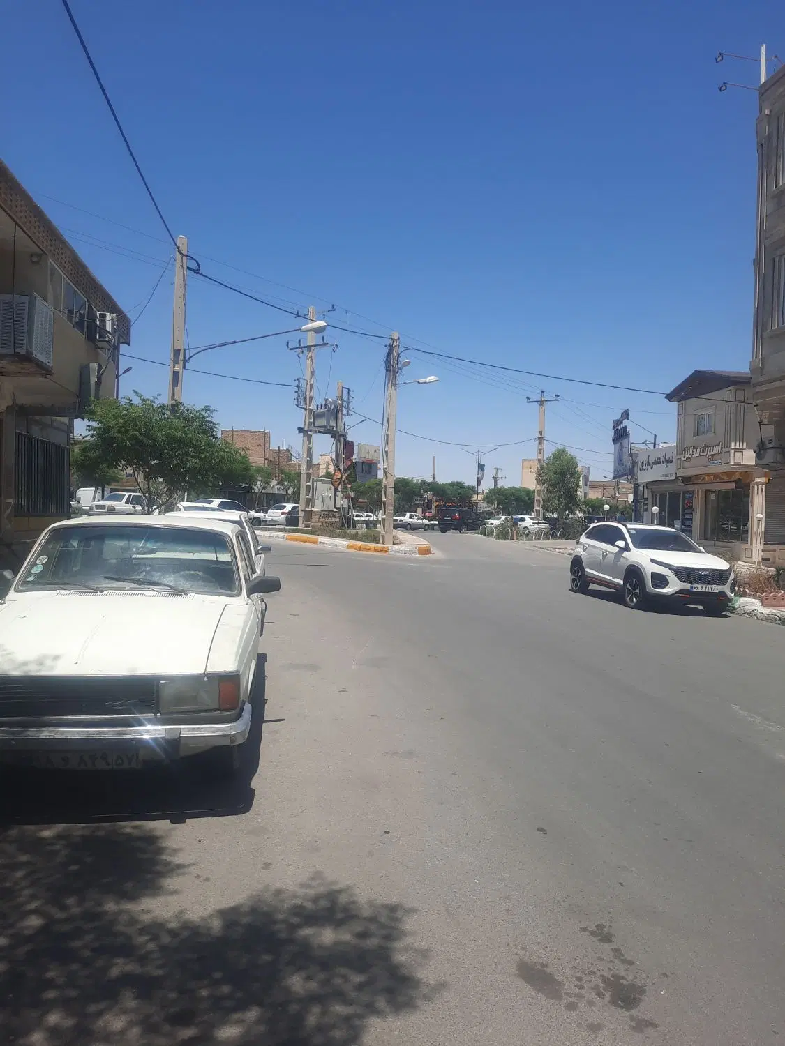 اجاره مغازه ۱۶ متر شریعتی ۲۶