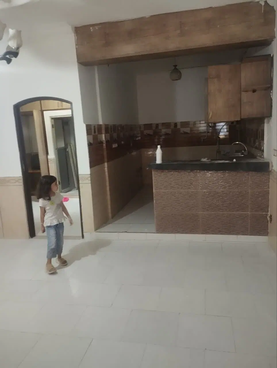 اجاره منزل طبقه ی همکف شیک‌ و تمیز