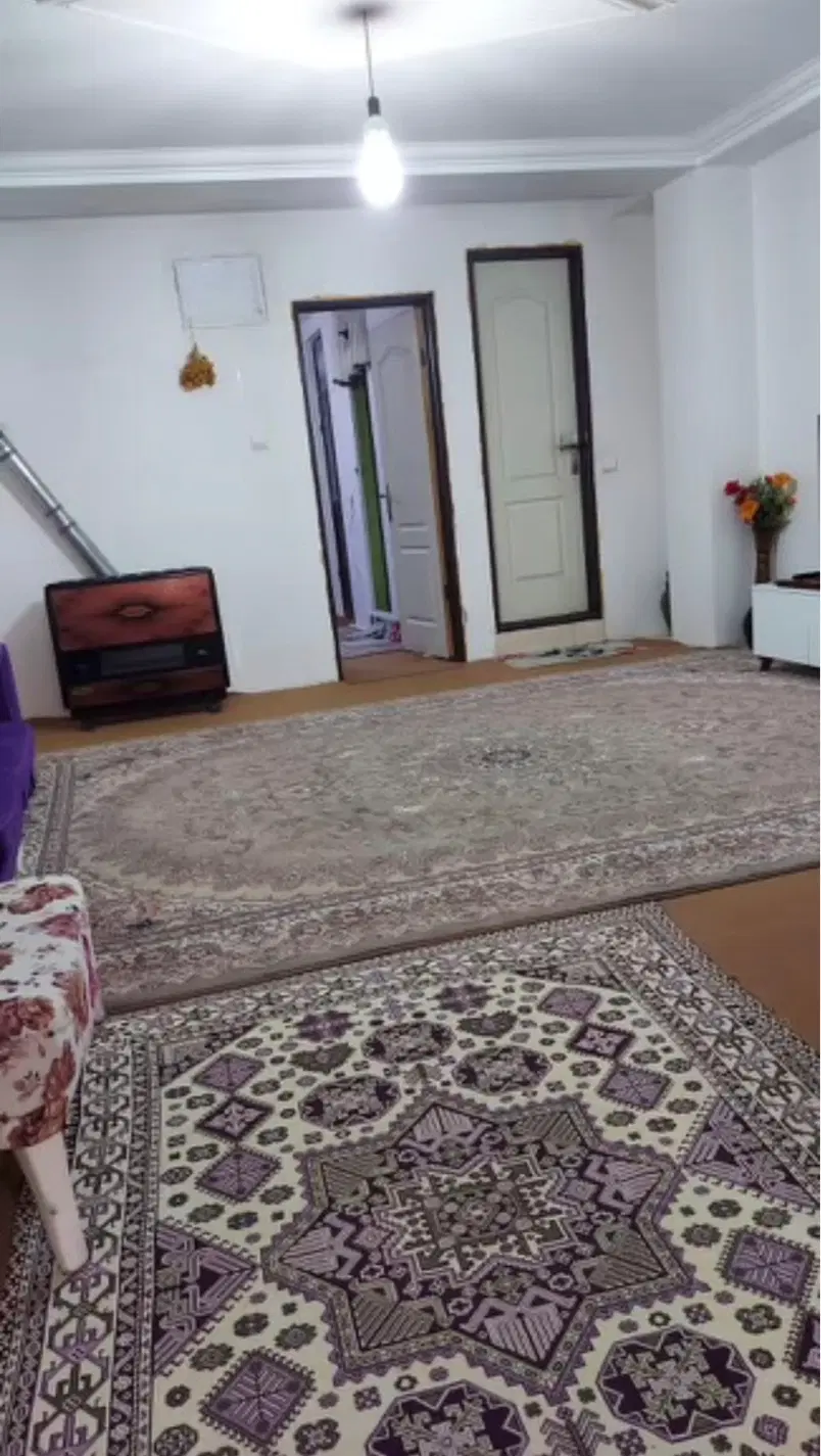۷۰ متری یک خوابه فاصله تا تهران ۴۰ دقیقه