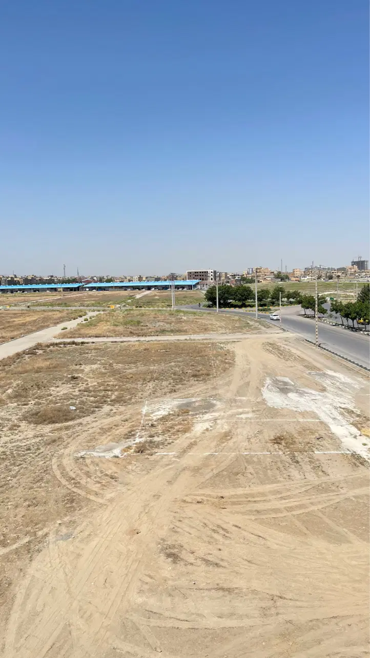 ۱۴۰متر تجاری مسکونی ورودی میدان بار ولیعصر_ چاهش