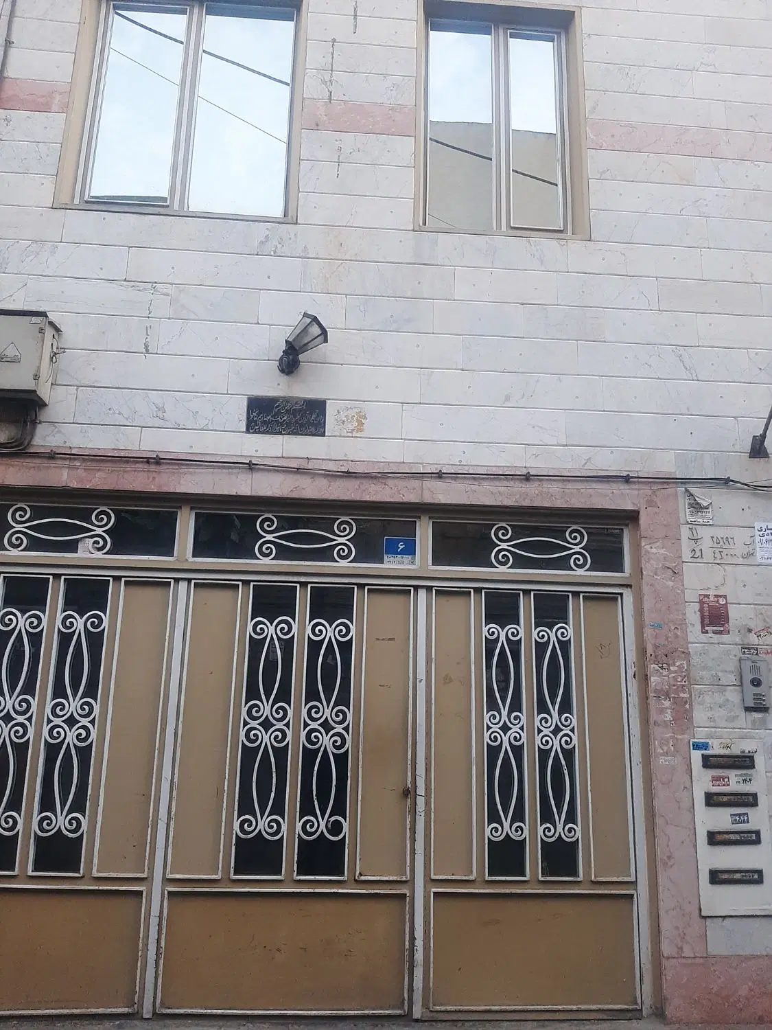 آپارتمان ۶۲مترمحلاتی