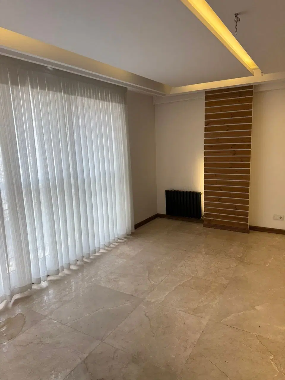 70m_آپارتمان هنرستان