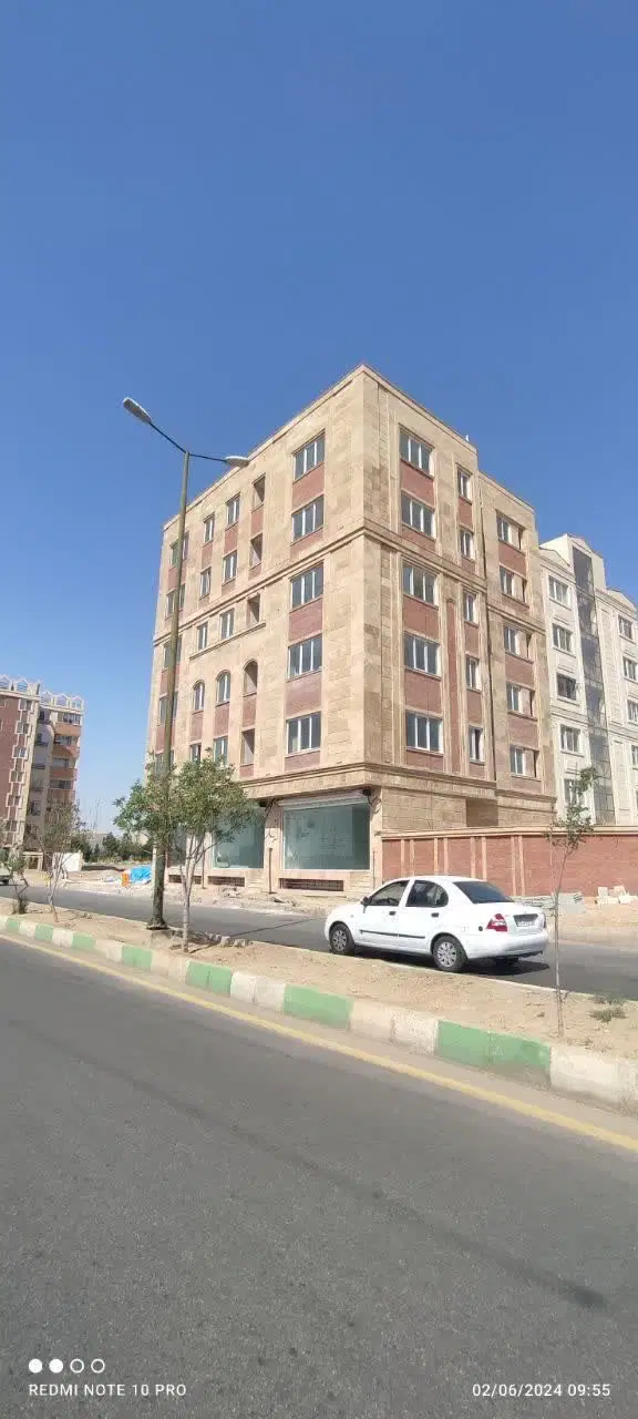 مشارکت و مدیرت ساخت