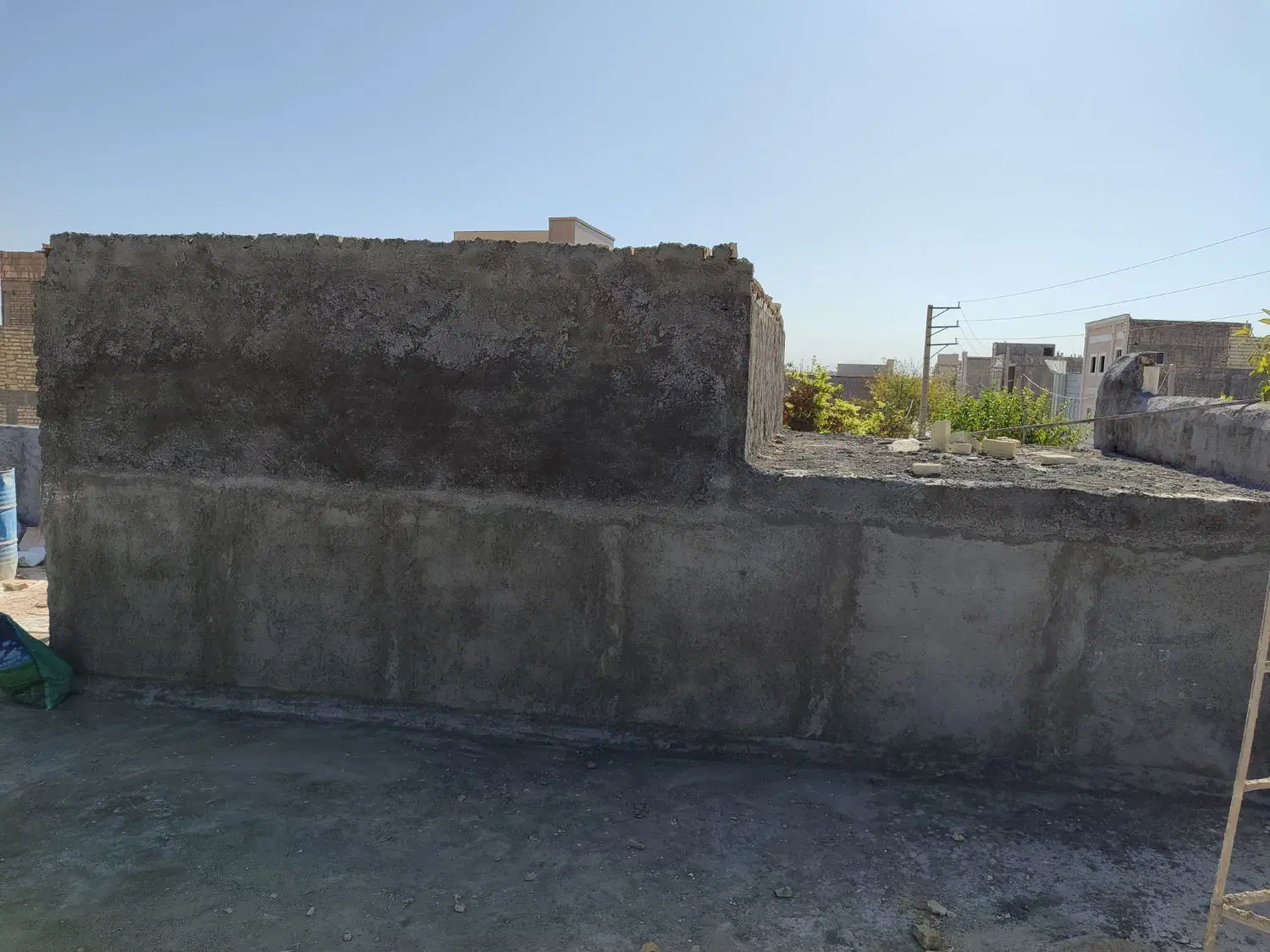 زمین مسکونی باغی مهریز