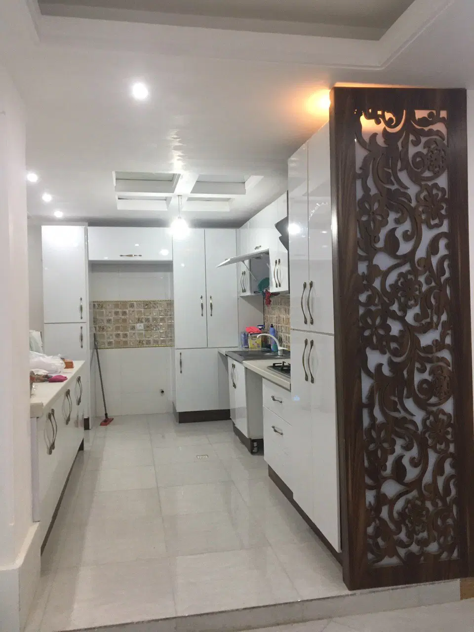150متر تکواحد سه خواب فلکه اول