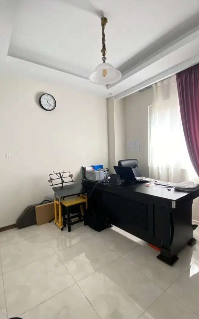 آپارتمان ۱۱۷ متر ۲ خوابه لوکس ، پارکینگ و آسانسور