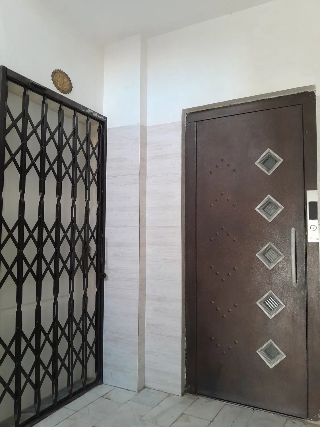 65 متری دو خوابه