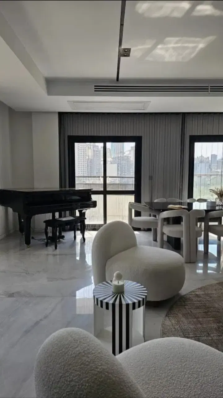 آپارتمان ۲۱۰ متر ملک آباد، دونبش مدرن