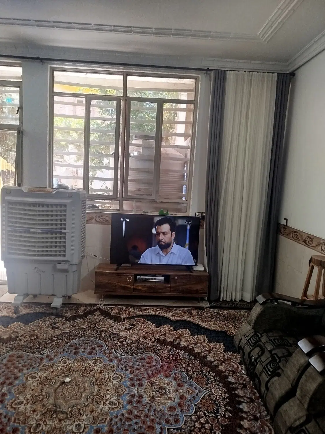 منزل ویلایی دو طبقه شیک کرمان