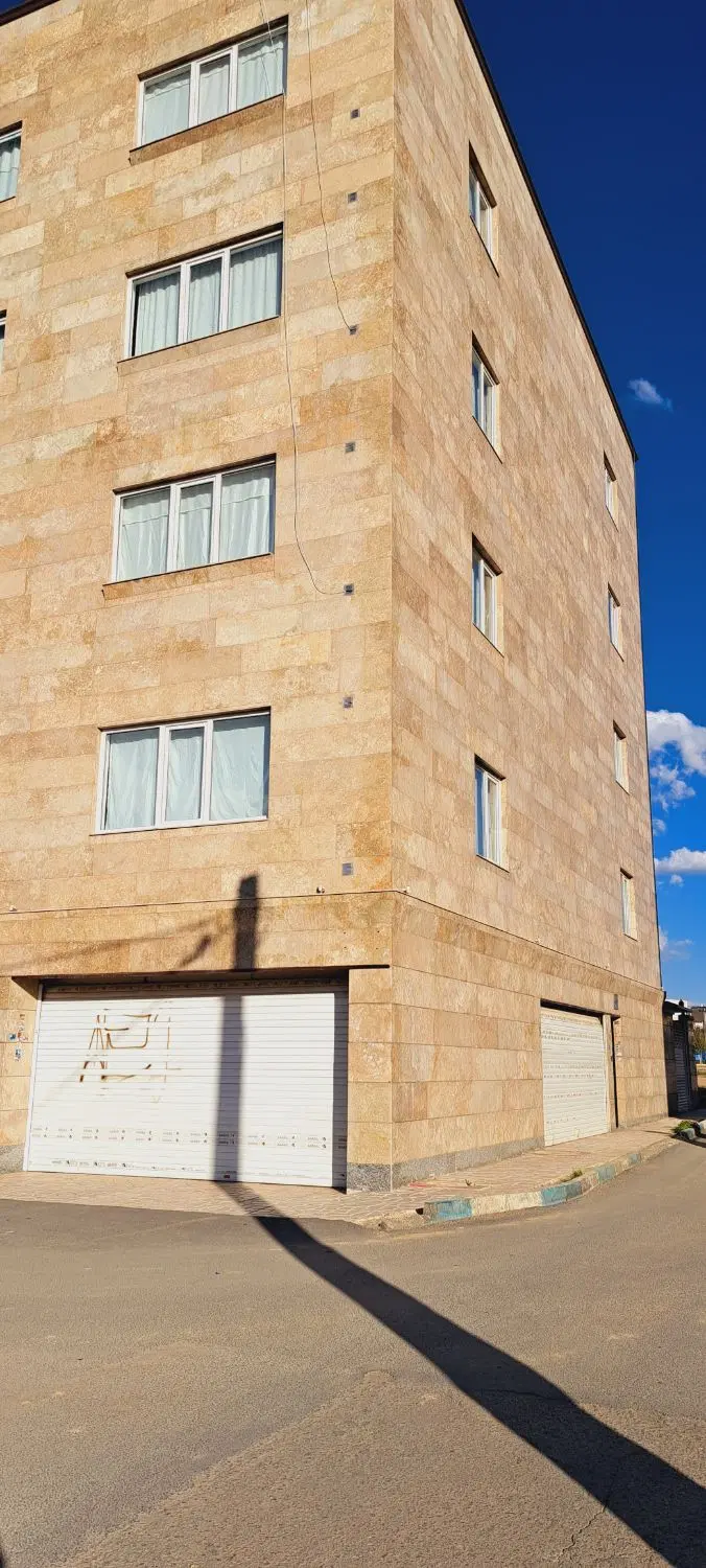 آپارتمان شهرک مدنی