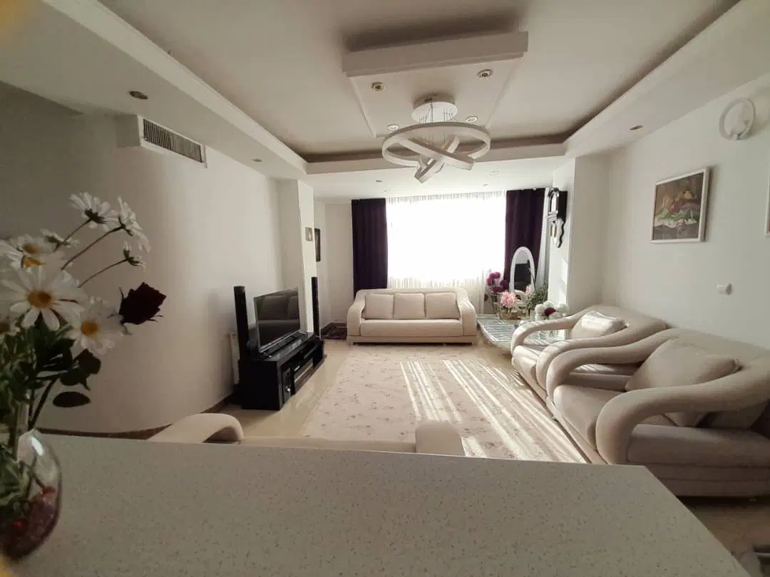 آپارتمان ۸۰ متری گرمدره شمالی