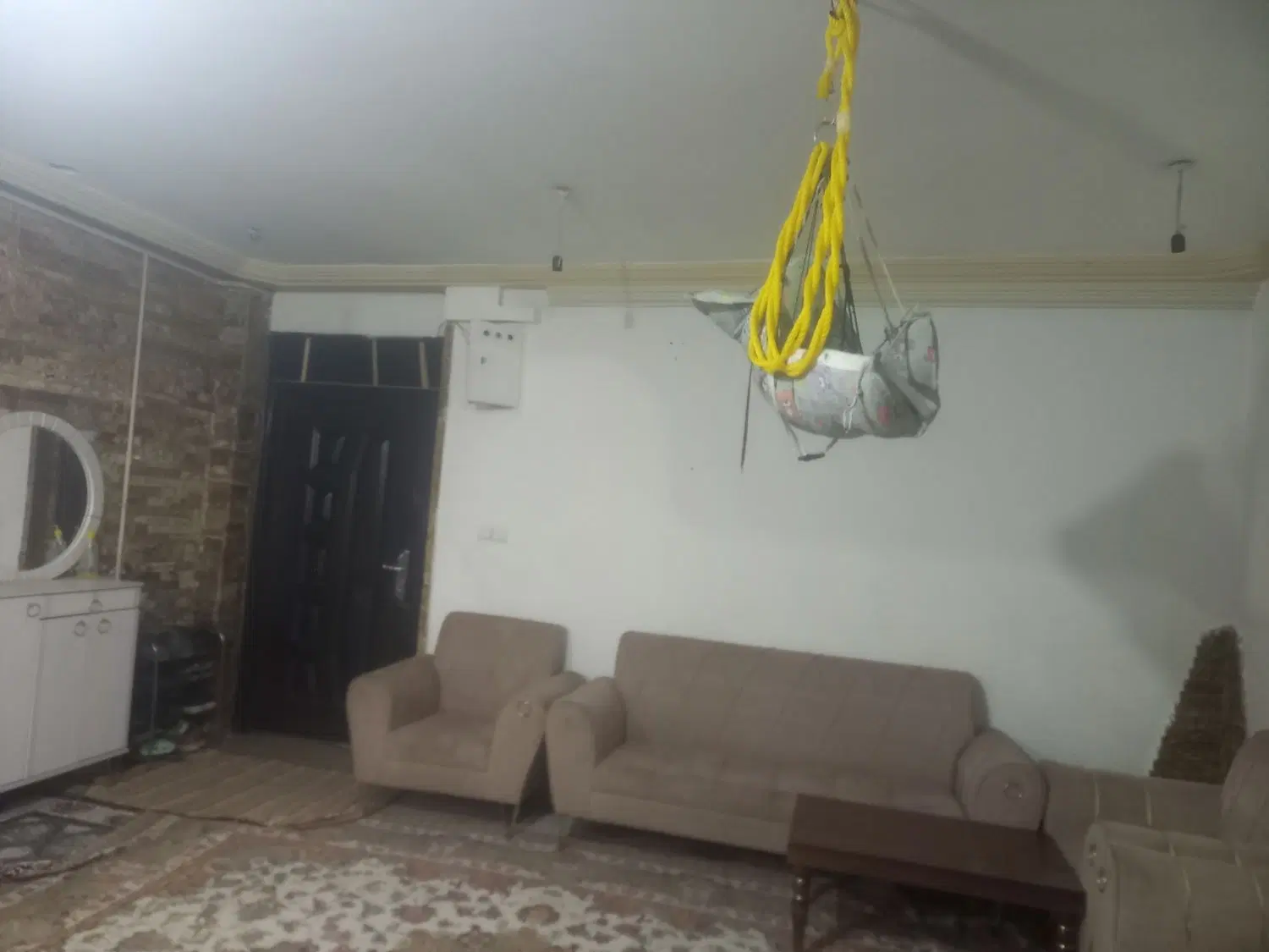 فروش طبقه اول مسکن مهربیمارستان.ورودی اول