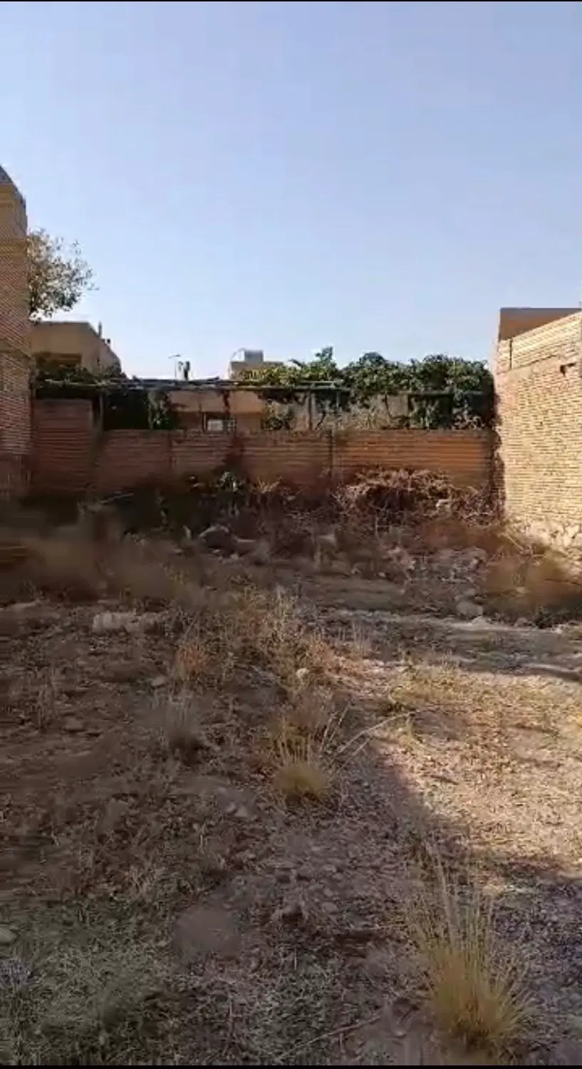 زمین مسکونی