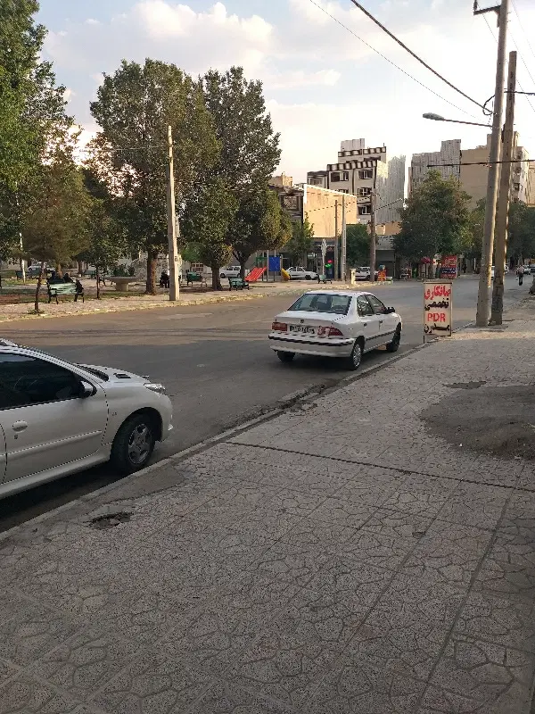 رهن و اجاره مغازه ۵۰ متری