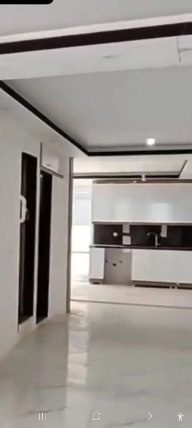 فروش آپارتمان ۲۰۰متری