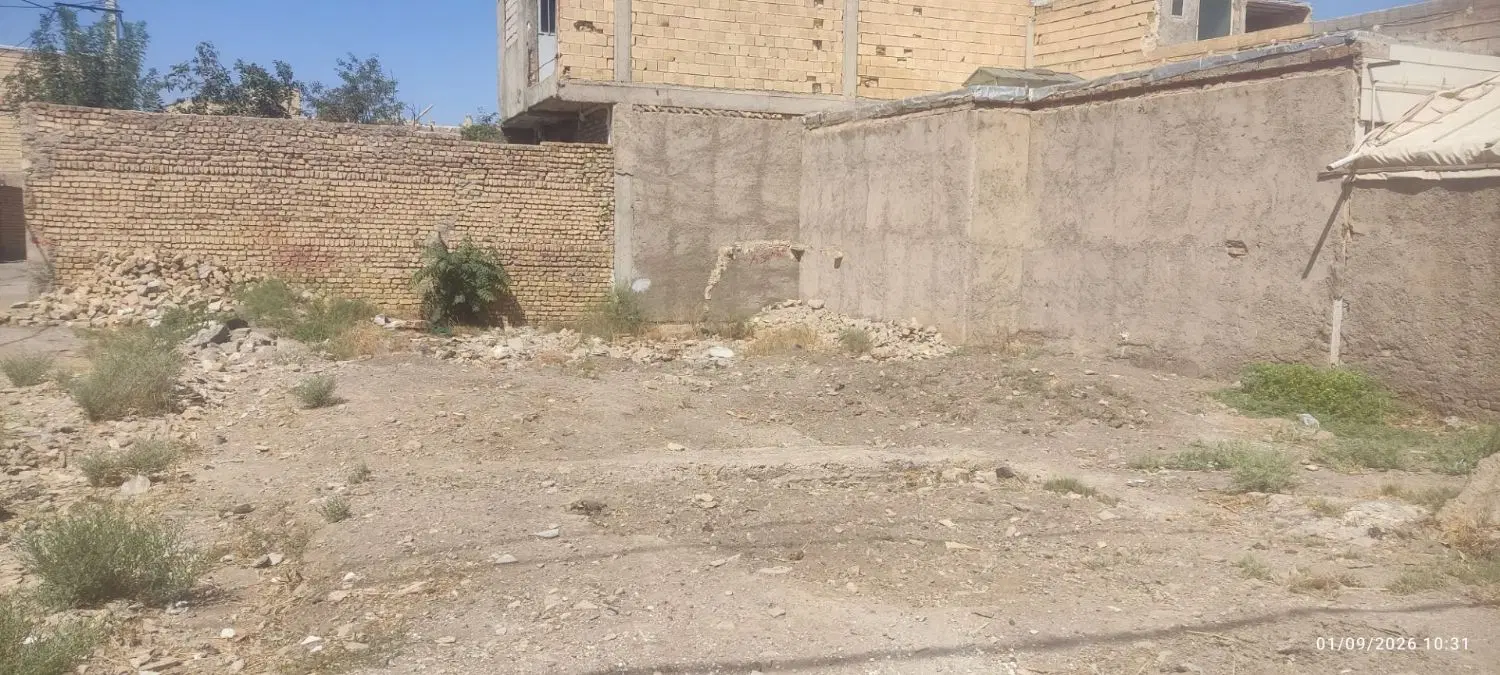 زمین مسکونی