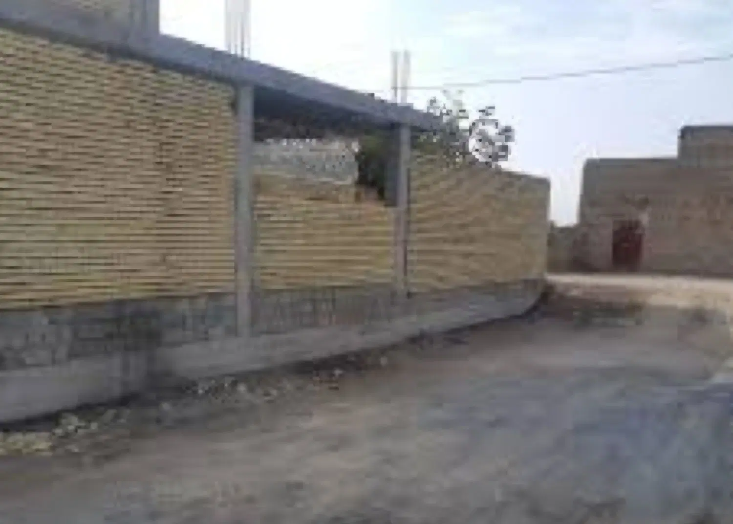 زمین مسکونی