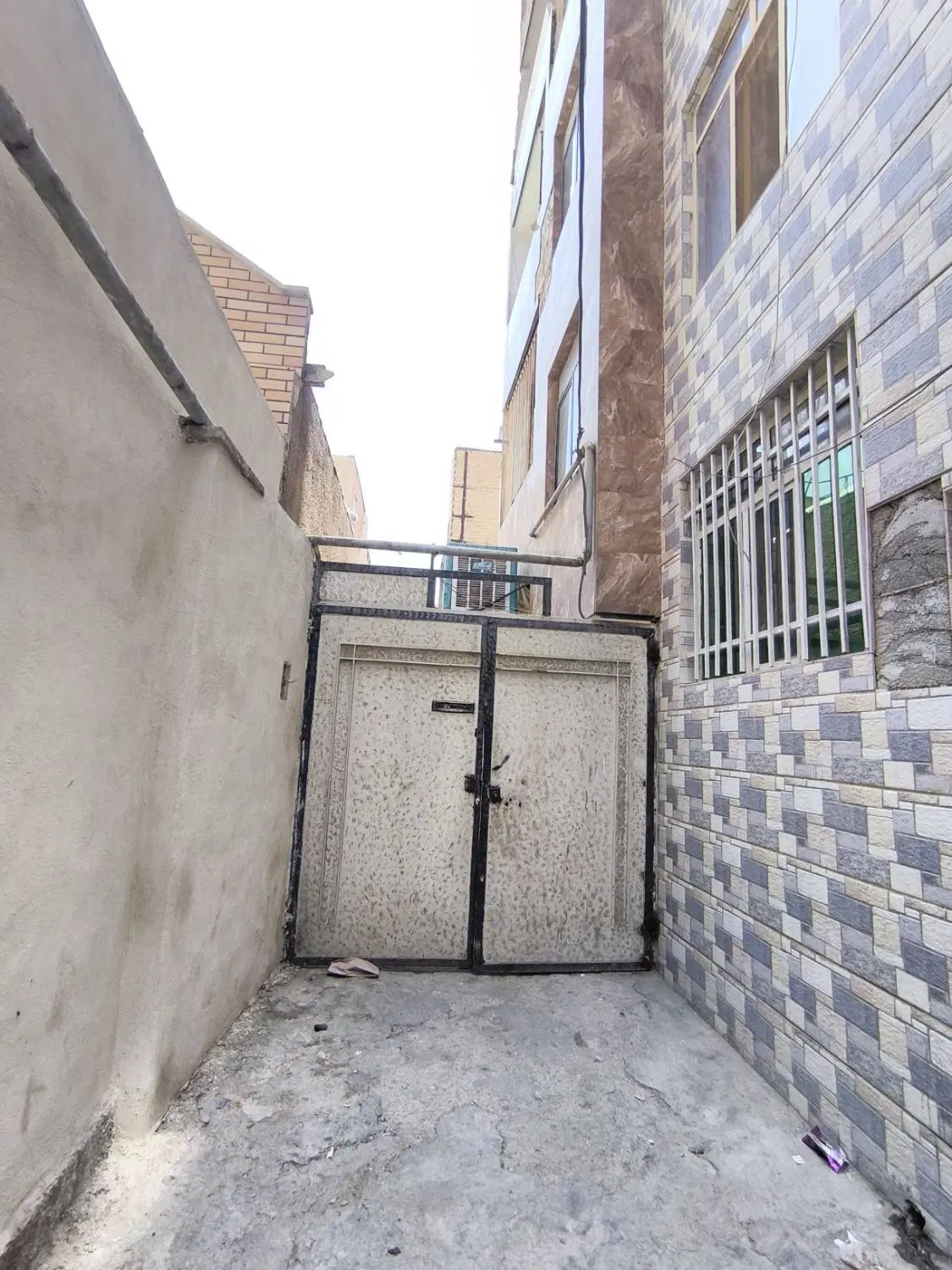 آپارتمان۷۰متری دوخوابه همکف تک واحدی