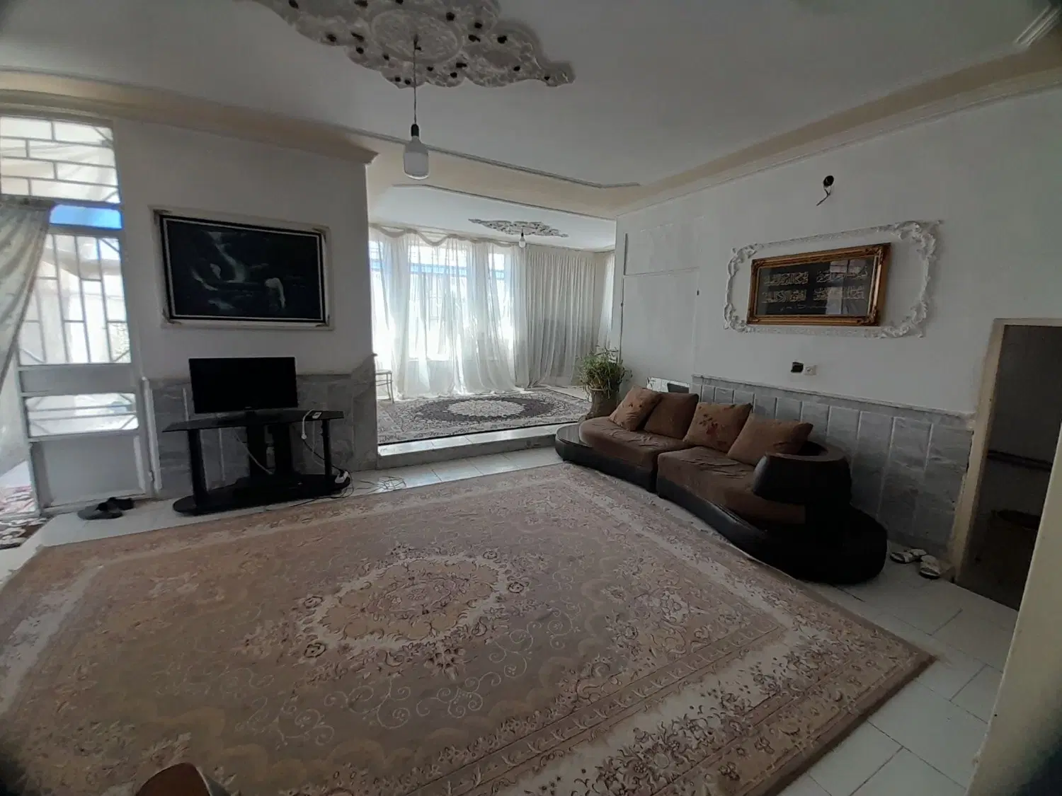 فرحبخش شرقی