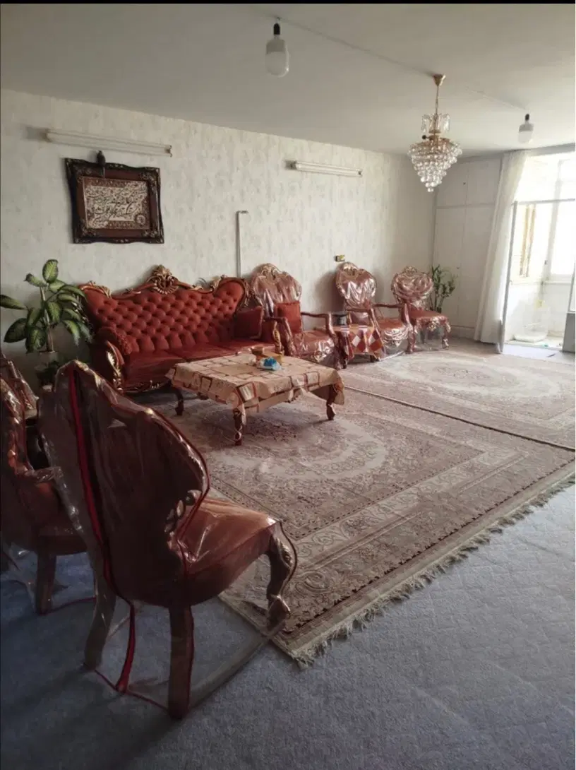 فروش منزل مسکونی دو طبقه