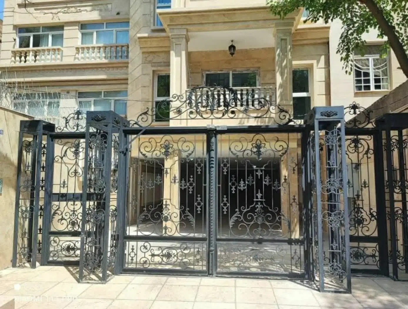 فروش اپارتمان ۱۵۸متری شیک