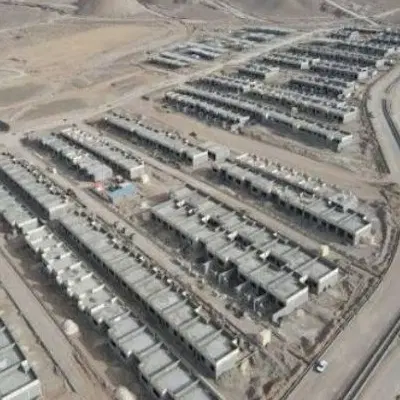 زمین ۳۰۰ متری پرنیان