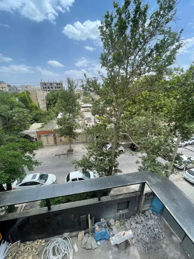 ویلایی در حاشیه خیابن پهن_تهاتر با ماشین وآپارتمان
